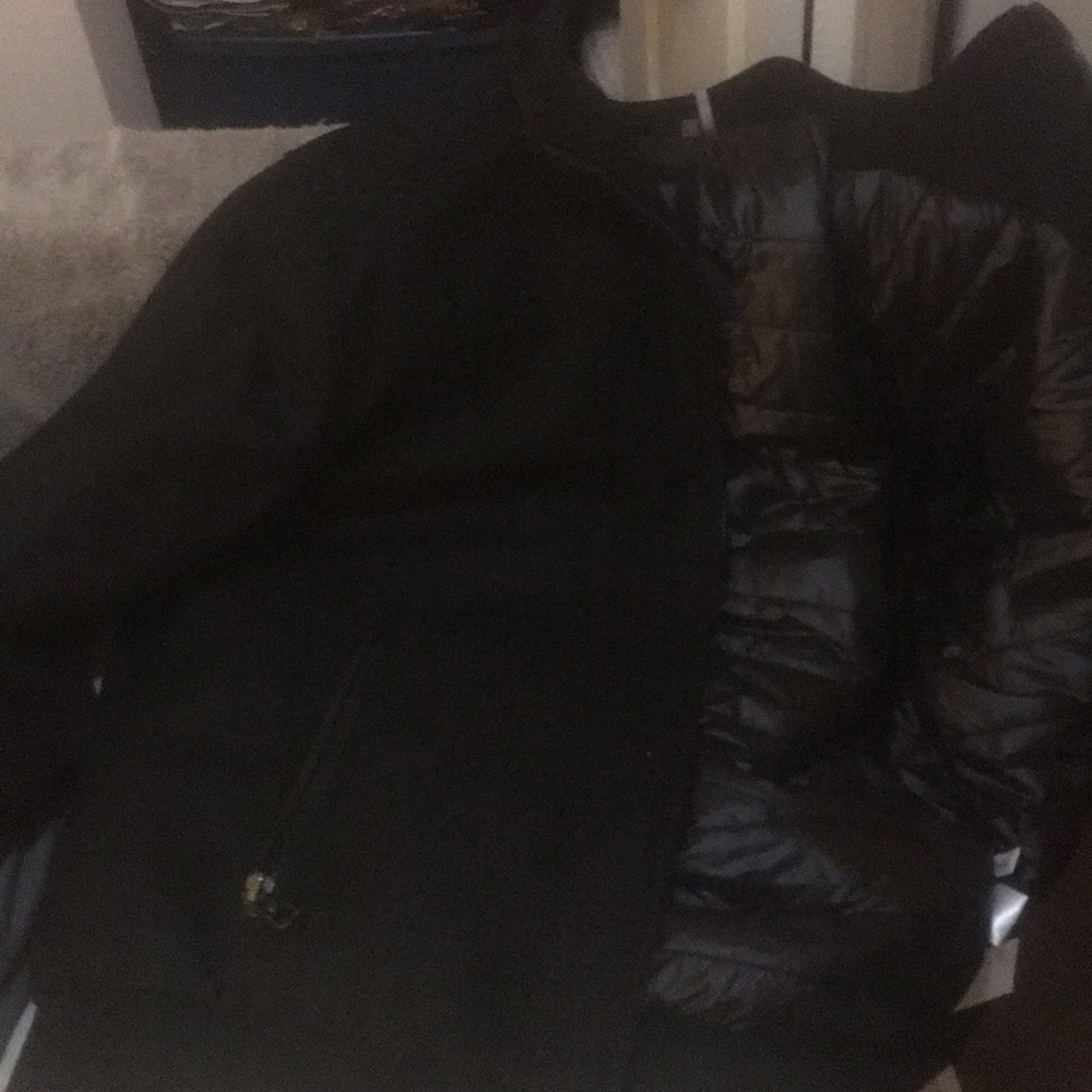 Coat - Picture 5 of 5